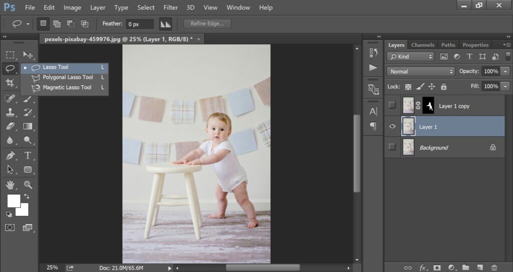 how to blur background in photoshop 2022
